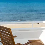 Stunning Mackenzie Sea Views Flat,1 Bedroom Апартаменти *