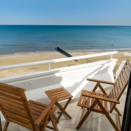 Apartment Stunning Mackenzie Sea Views Flat,1 Bedroom *