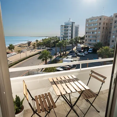 Apartment Stunning Mackenzie Sea Views Flat,1 Bedroom *