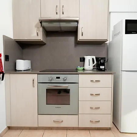 Stunning Mackenzie Sea Views Flat,1 Bedroom Apartament