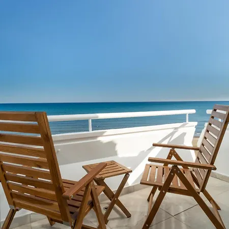 Apartment Stunning Mackenzie Sea Views Flat,1 Bedroom *