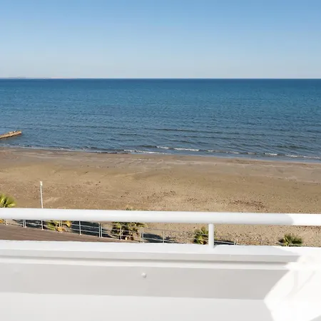 Apartament Stunning Mackenzie Sea Views Flat,1 Bedroom *